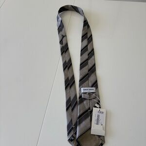 New Giorgio Armani men’s tie